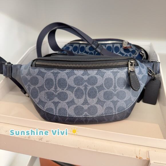 NWT Coach Warren Mini Belt Bag In Blocked Signature Canvas Light Denim cbk37 - Picture 1 of 8